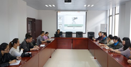 葉莉：海峽科化龍巖分公司舉辦攝影培訓��?[2].jpg