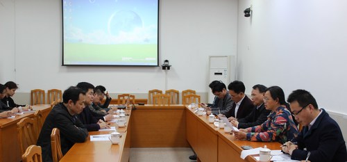 連珂瑩：機電領(lǐng)導安全檢查會(huì )議現場(chǎng)1[3].jpg