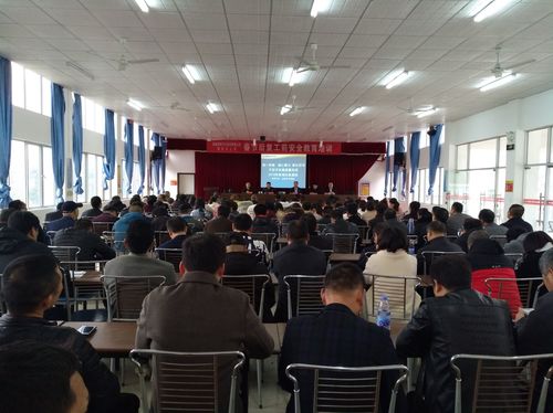 潘文生：春節后復工教育培訓現場(chǎng).jpg
