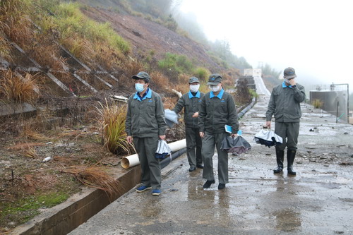 雨季三防安全檢查_(kāi)調整大小.jpg