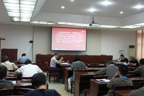 （建議采用）永安分公司賴(lài)寶祿：永安分公司組織集中觀(guān)看《城市基層黨建__抗疫特刊——戰“疫”一線(xiàn)黨旗紅》宣傳視頻（1）.JPG