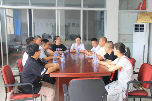 黃曉志：圖為座談會(huì )現場(chǎng)_調整大小.jpg