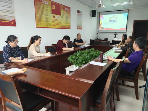 省民爆公司工會(huì )主席石飛圍繞《習近平在福�?十五�?---“習近平要求件件有反饋，事事有落實(shí)”》上黨課_調整大小.jpg