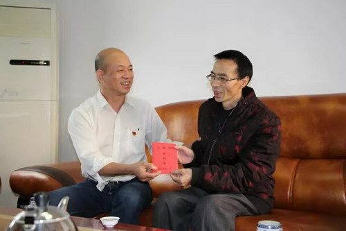 烽林葉彤：慰問(wèn)現場(chǎng)_調整大小.jpg