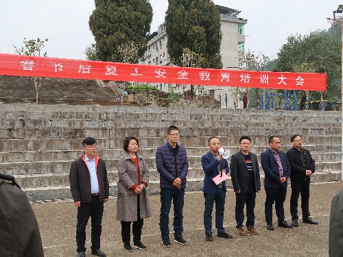 烽林連珂瑩：烽林分公司三舉措為節后復工復產(chǎn)工作保駕護航（1�?(2)~1.jpg