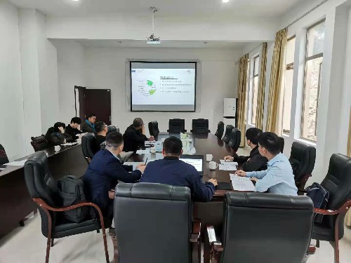 丁海峰：福建省建筑科學(xué)研究院到龍巖分公司指導省級綠色工廠(chǎng)申報工作~1.jpg