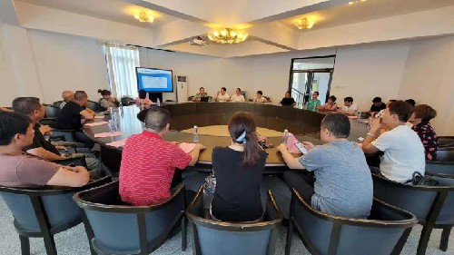 簽訂會(huì )圖�?~1.jpg