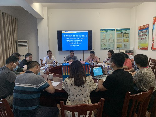 富興建設公司+陳菀�?海峽科化公司黨委委員、副總經(jīng)理張賢鋒帶隊開(kāi)�?021年度黨建工作檢查~1.jpg
