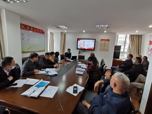 格式工廠(chǎng)學(xué)習貫徹黨的二十大精神宣講報告會(huì ).jpg