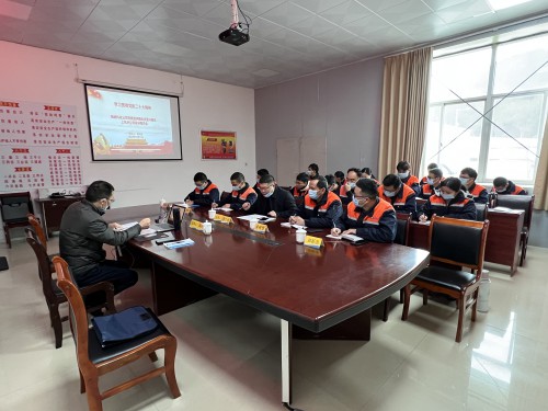 格式工廠(chǎng)富興建設公司 劉俊 鄭慶樟到富興建設上杭黨支部宣講黨的二十大精神2.jpg