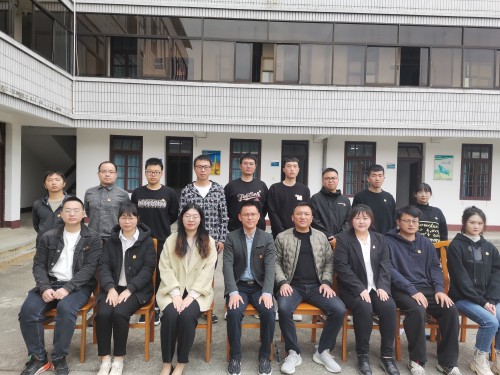 烽林連珂瑩：海峽科化烽林分公司團委換屆選舉大會(huì )勝利召開(kāi)（合影）.jpg
