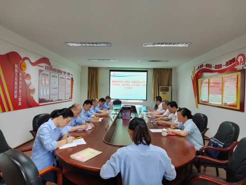 格式工廠(chǎng)永安雙華公司鄧焱珍：省機電控股公司黨委委員、副總經(jīng)理到永安雙華公司開(kāi)展“深學(xué)爭優(yōu)、敢為爭先、實(shí)干爭效”行動(dòng)工作調�?.jpg