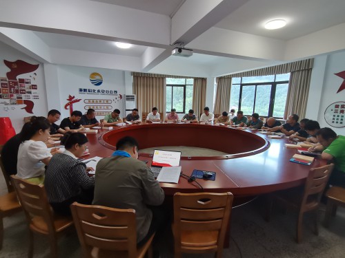 格式工廠(chǎng)0245c37ee6930f3e80585abed0eb123.jpg
